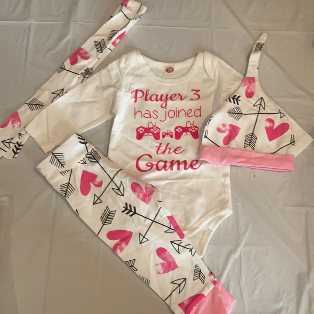 Custom 0-3 m Infant set